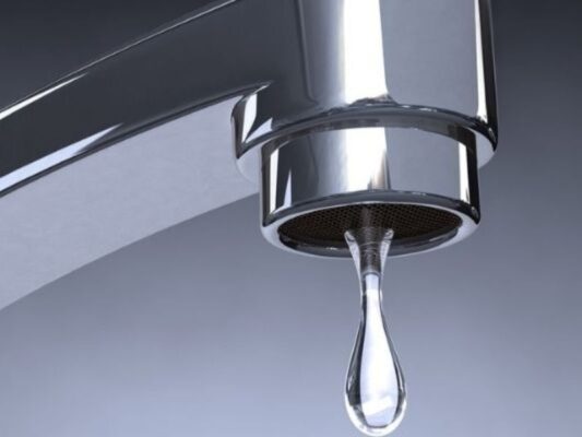 Một vài nguyên nhân làm nước ra không đều