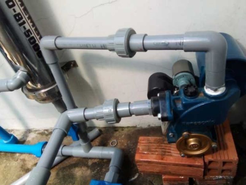 Máy bơm nước vật dụng cần thiết cho mỗi gia đình